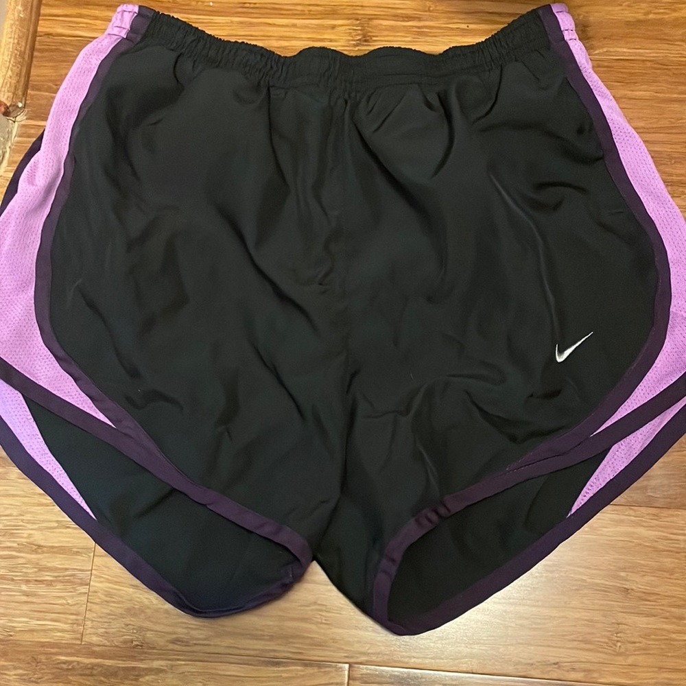 Nike Black & Purple Shorts Women’s XS